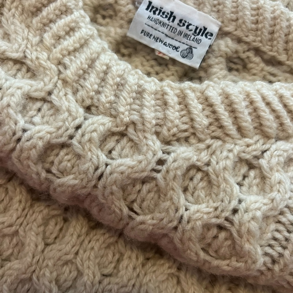 Irish Knit Fisherman Sweater Vintage 1985 - Picture 15 of 16